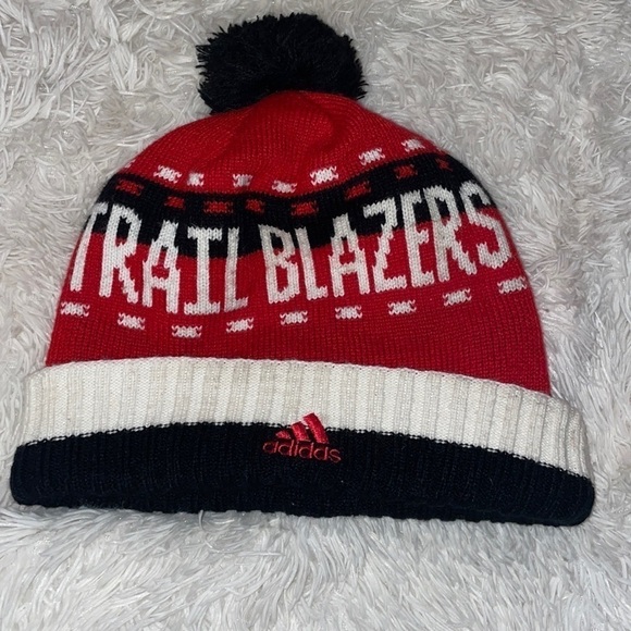 NBA Adidas Portland Trail Blazers Beanie - Picture 1 of 4